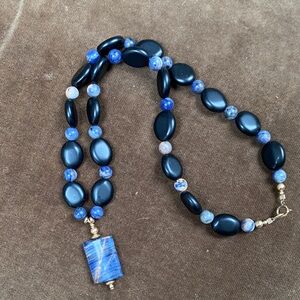 obsidian stone Elegant Blue and Black Beaded Necklace